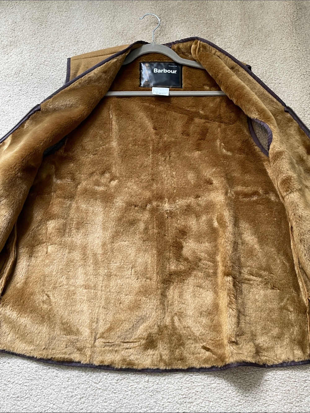 Barbour Pile Lined Vest - Picture 2 of 9